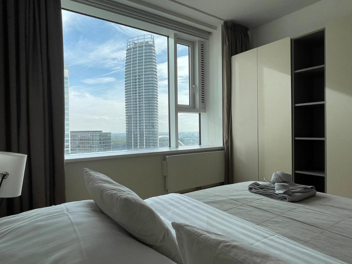 Sag Panorama Apartment 3 Rooms 19Th Floor Great View Free Parking براتسيلافا المظهر الخارجي الصورة